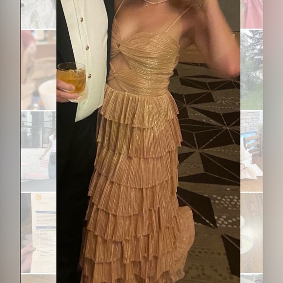 Elegant Gold Full Length Tiered Dress. Wedding guest dress. Gianni Bini - Picture 3 of 3